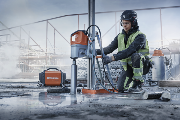 Wet vs Dry Concrete Drilling Tools